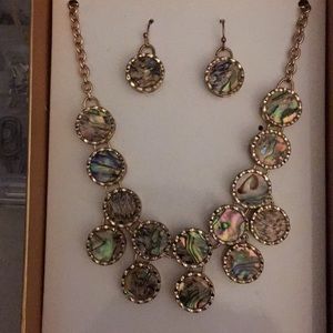Necklace and earrings set